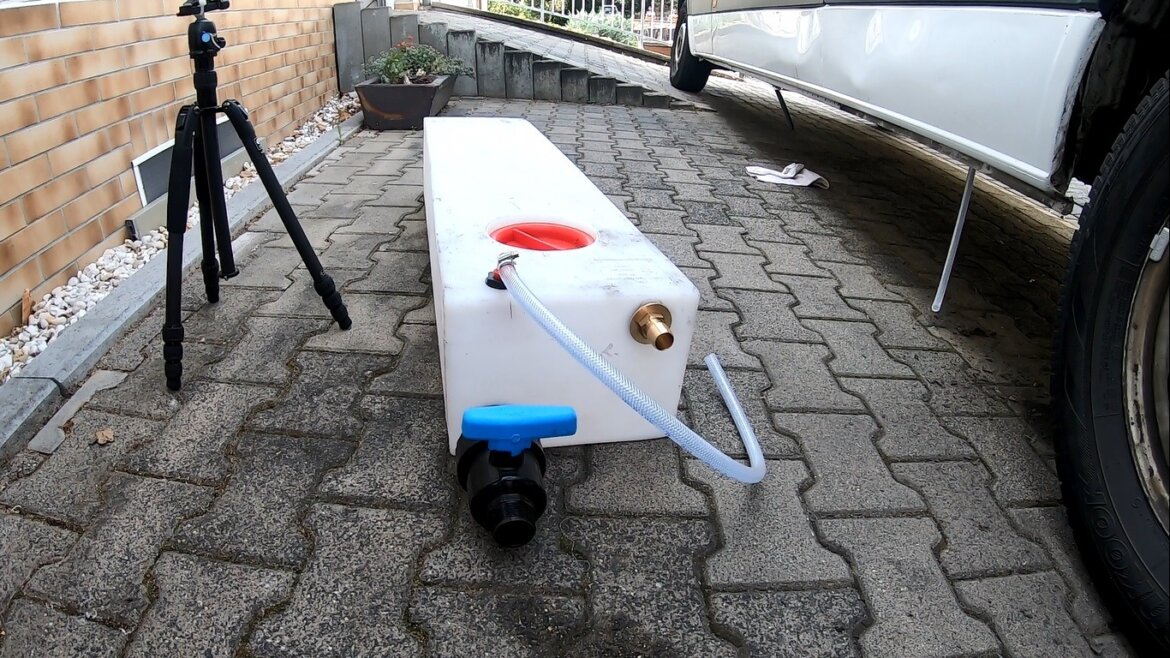 im Wohnmobil Kastenwagen Ausbau • Abenteuer Vanlife