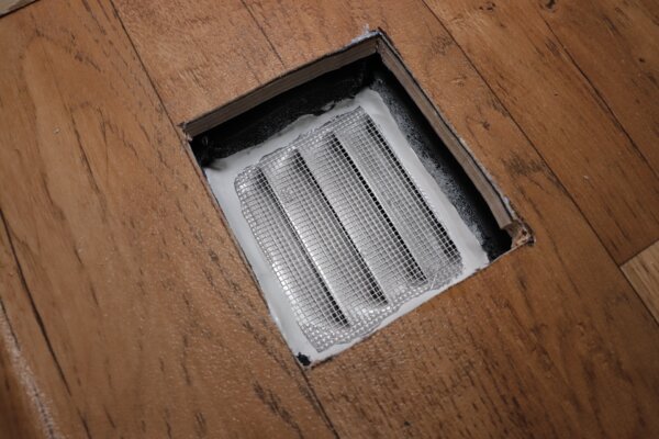 140 x 105mm Lüftungsgitter mit Insektenschutz – Bild 3